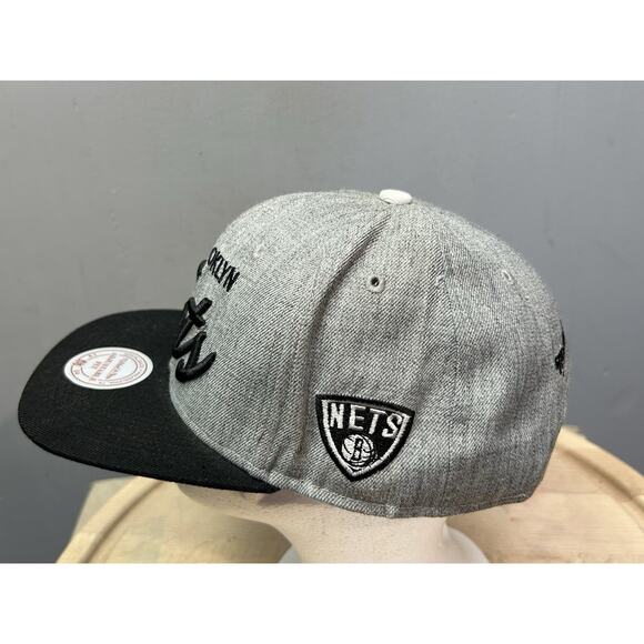 Brooklyn Nets Hat Mitchell & Ness Adjustable Strapback Cap NBA Gray Flat Bill - Picture 5 of 10